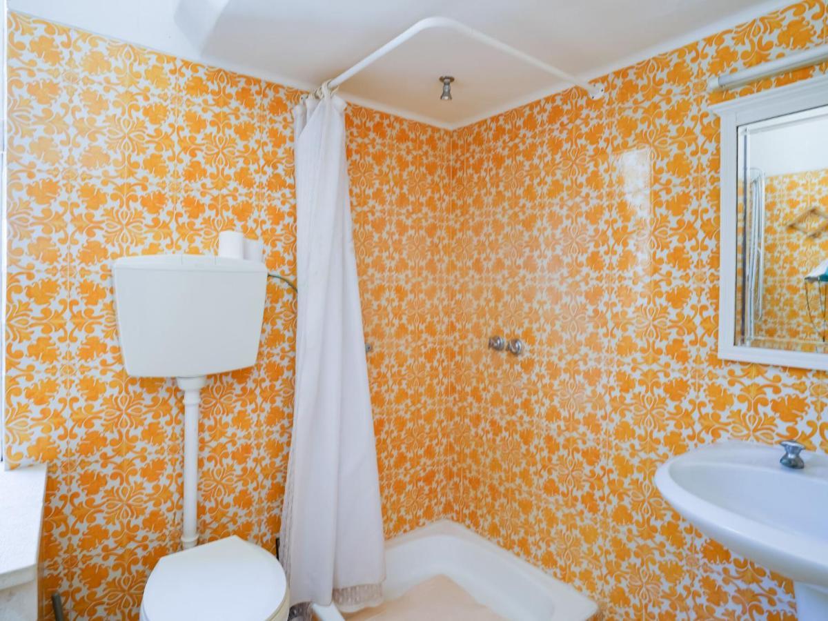 Roofed Villa In Albufeira With Private Swimming Pool Olhos de Agua  Phòng bức ảnh