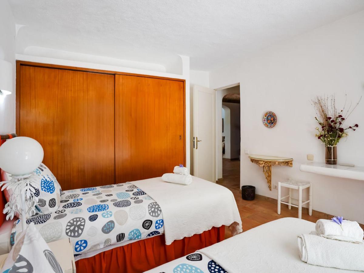 Roofed Villa In Albufeira With Private Swimming Pool Olhos de Agua  Phòng bức ảnh